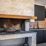 Freedom - Five Bedroom House With Balcony Vodice